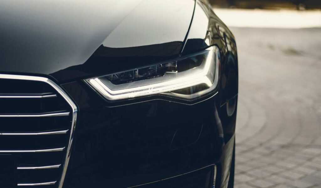 ¿Por qué mi coche da tirones?